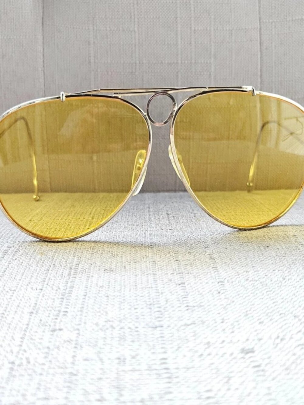 Vintage Men Sunglasses Yellow Tone Lenses Gold Tone Metal Frame Eyewear F.S